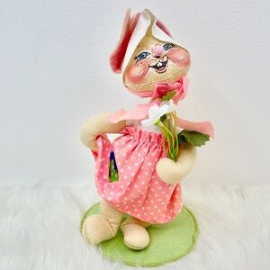 Annalee Spring- 12” Vintage Bunny (1989) Pink Polka Dot Apron w/ Flowers -Easter